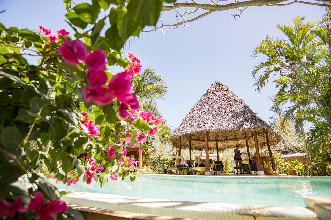 Hotel Cantarana Playa Grande Exterior photo