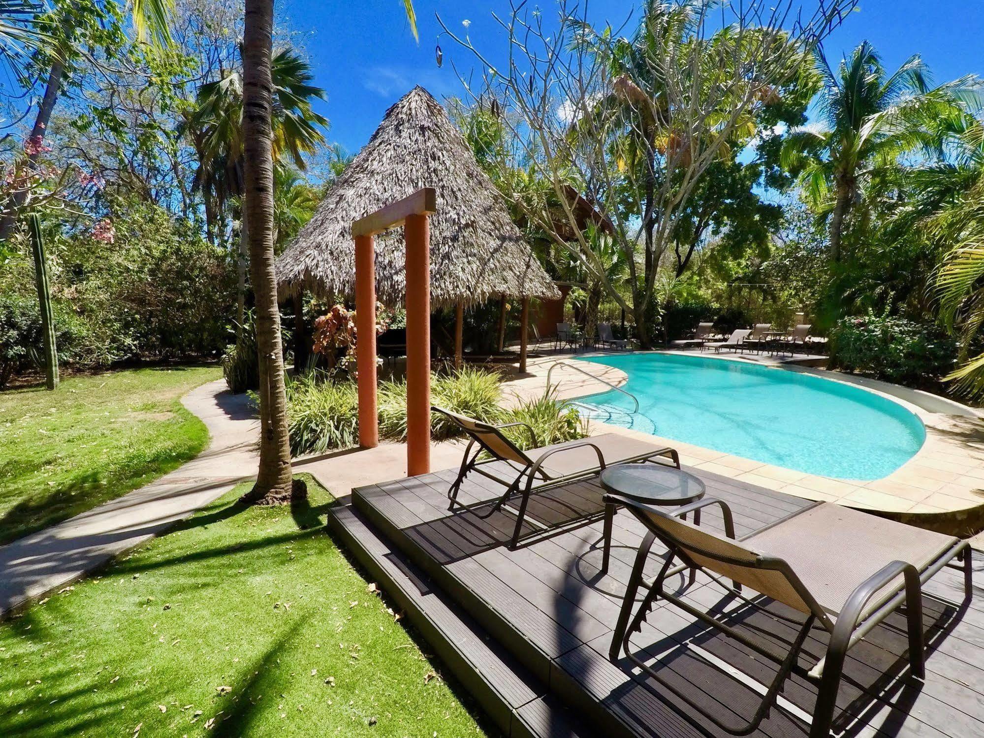 Hotel Cantarana Playa Grande Exterior photo